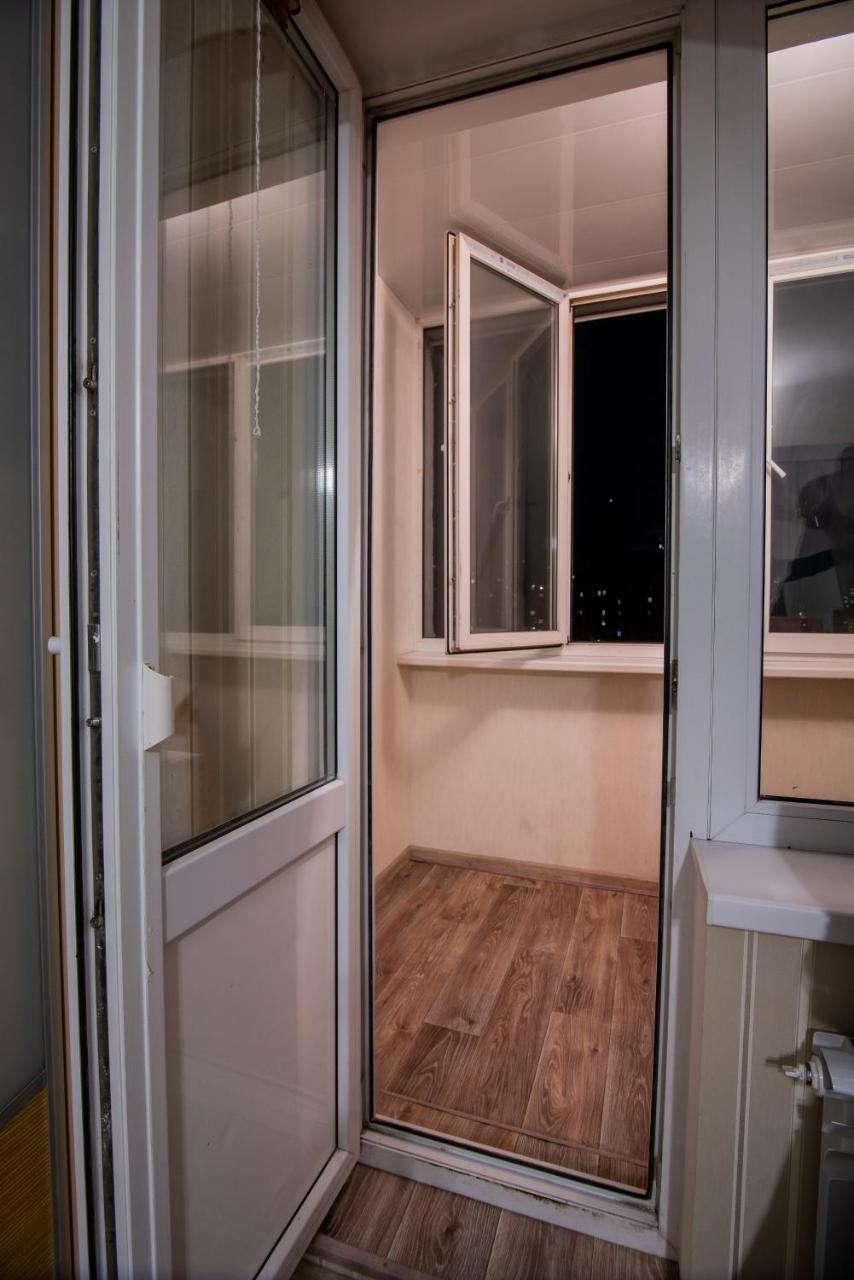 קייב Apartment Street Trostyanetskaya מראה חיצוני תמונה